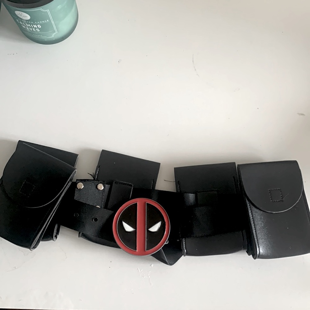 Deadpool Utility Belt